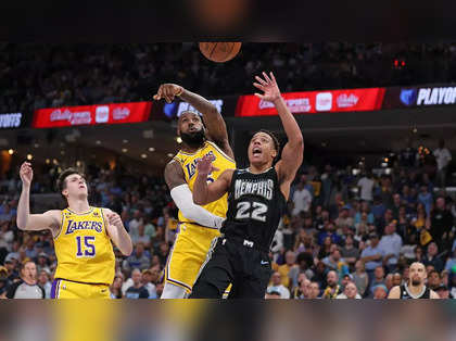 Watch Lakers vs. Warriors NBA Action: Time, TV Channel, Live Stream