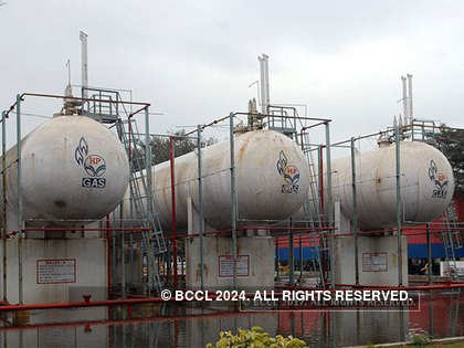 HPCL joins talks to buy stake in Russian oil fields