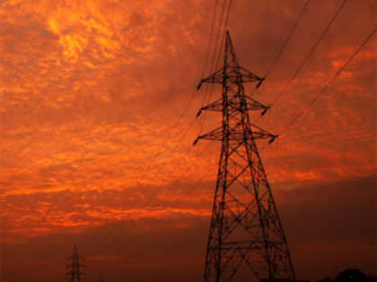 Economic Survey 2013: India suffered peak power shortage of 9% in 2007-12