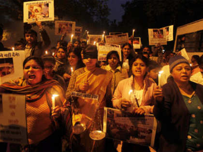 Delhi Gang rape: Case fixed for Jan 17 for scrutiny of documents