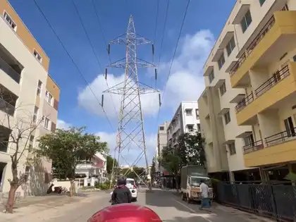 ‘Bangalore Masterpiece’: Video of high-tension tower in middle of road sparks outrage and jokes