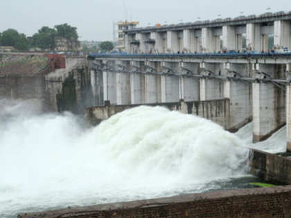 42,000-mw hydropower projects run out of steam
