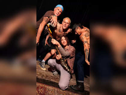 ​Red Hot Chili Peppers cancels tour after band member injury. Details here
