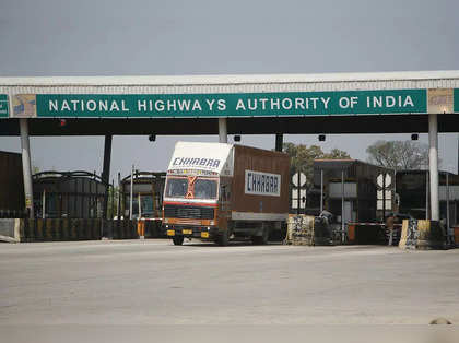 NHAI to monetise assets with Rs 15000 to Rs 20000 crore in 2024-25 through InvIT