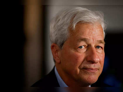 JPMorgan's Dimon urges US Fed to wait past June before cutting rates
