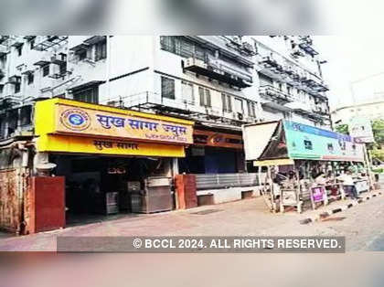 Feud over famous Mumbai Chowpatty Sukh Sagar, know for pav bhaji, reaches Bombay HC
