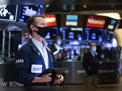 Wall St tops new highs on Democrat-driven stimulus hopes