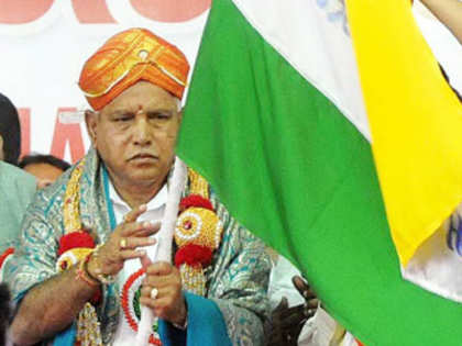 Thirteen BJP MLAs openly back Yeddyurappa, Karnataka government faces instability