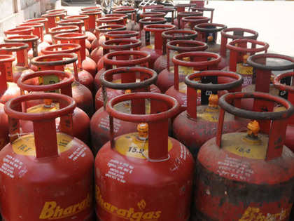 Bihar grapples with soaring prices, LPG cylinders still above Rs 1,000 despite hike in subsidy