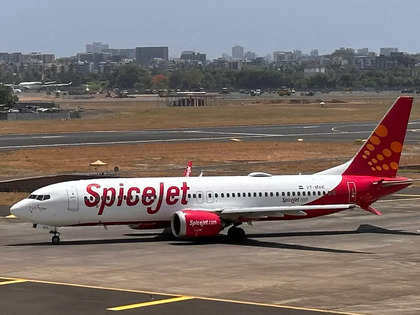 SpiceJet restarts flights to Sikkim's Pakyong airport from Kolkata, Delhi