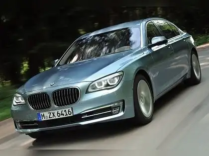 BMW launches ActiveHybrid 7 at Rs 1.35 crore - The Economic