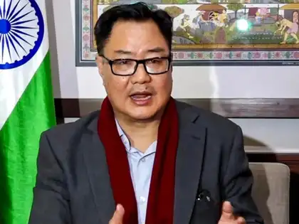 Kiren Rijiju criticises Naseeruddin Shah over his remarks on the Centre's handling of education, calling the actor a “dangerous urban dimagi naxal”