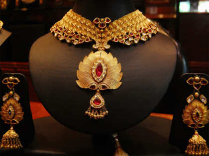 Domestic gold jewellery industry to post growth of 8%-10%