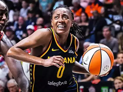 Kelsey Mitchell drops career-high 38 as Fever rally to beat Sun in OT - The  Economic Times