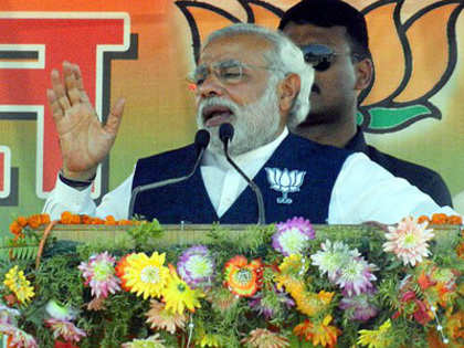 Sonia Gandhi resorting to 'rabid communalism': Narendra Modi