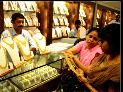 Jewellery sales to jump by 35 per cent during Dhanteras: Experts
