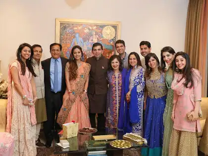 Radha Ravi Family Members
