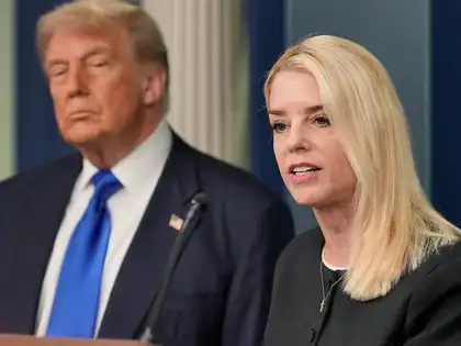 Trump fires Pam Bondi as U.S. attorney general, White House official says -  The Economic Times