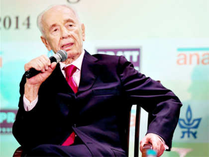 Modi combining best of Mahatama Gandhi, Jawaharlal Nehru to bring '3rd revolution' in India: Shimon Peres