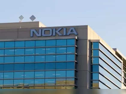 Nokia Q4 operating profit down 27%, beats forecast on margin boost