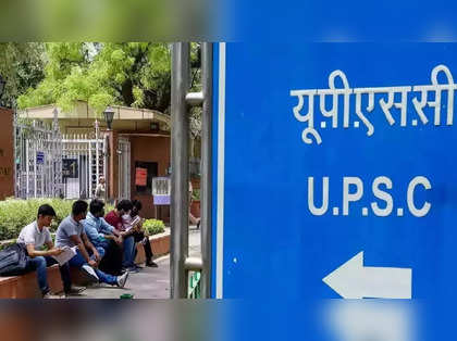Kerala man surprises parents with UPSC rank