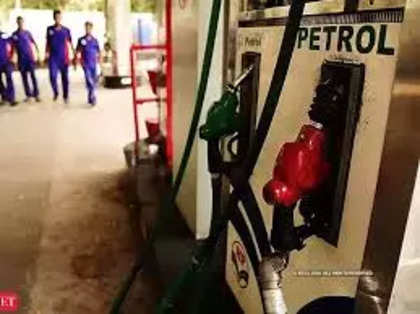 Dealers of Jio-BP, Nayara Energy still await adequate fuel supplies