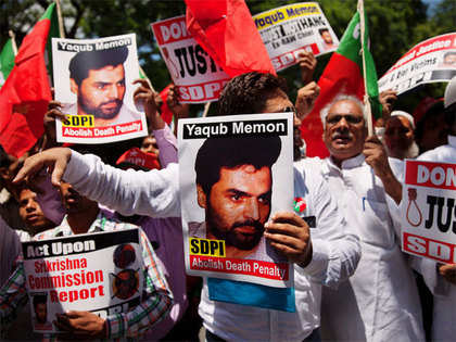 Former minister, MLAs urge President Pranab Mukherjee to pardon Yakub Memon