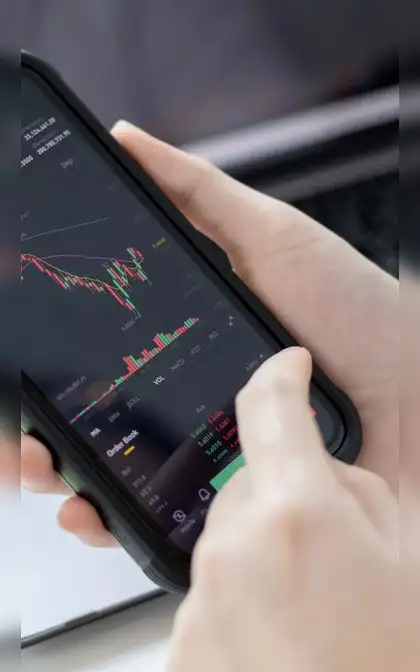 Image for These 5 stocks hit 52-week