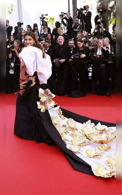 Aishwarya Rai Bachchan shines in gold and black gown at Cannes: Breathtaking pics inside