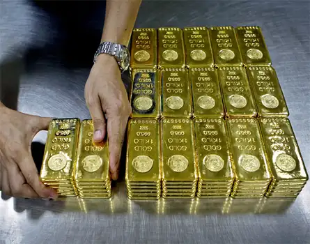 Gold races to 2-year high as investors seek refuge from Brexit