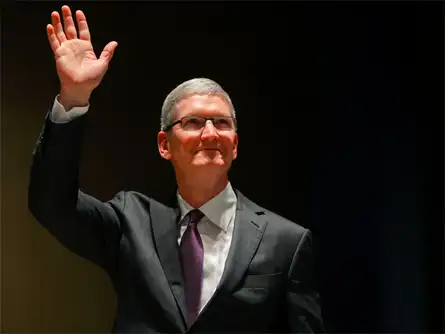 #TimCook recaps some of iOS 10’s features: Lift to wake, third party #Siri integration, contextual typing predictions, app integrations into Maps, the new unified #HomeKit hub for controlling your smarthome stuff
