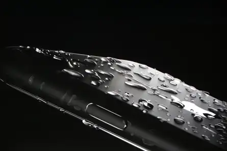 The new #iPhone7 will be water and dust resistant. It’ll meet the IP67 protection standard — good enough for if you slip into a pool, but you probably dont want to take a shower with it.#AppleEvent