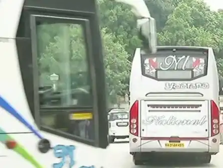 Congress MLAs reach Vidhana Soudha in Bengaluru ahead of floor test