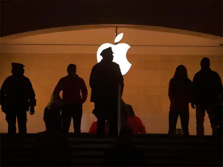 With just over two hours remaining, stay tuned to get all the latest updates and a minute-by-minute coverage for the #iPhone7 launch!