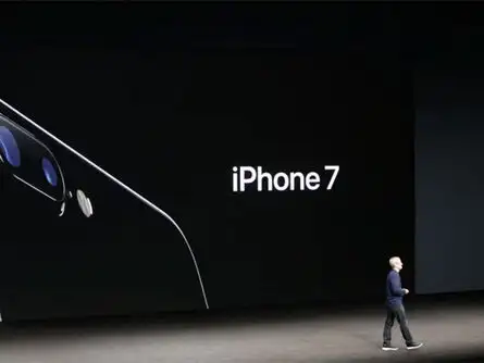 Here is the new iPhone 7