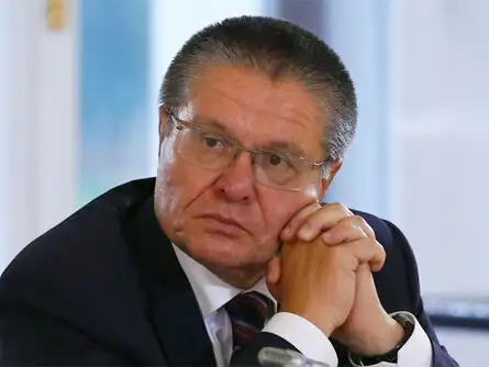 Russian Economy Minister Alexei Ulyukayev said he does not expect sharp changes in ruble rate and oil prices if Britain leaves the EU.