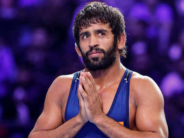 Bajrang Punia: Tokyo Olympics 2020: Wrestler Bajrang Punia loses to Haji Aliyev in semis of men&#39;s freestyle 65kg, to play for bronze - The Economic Times Video | ET Now