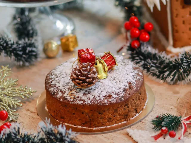 Christmas Fruit Cake Recipe | Plum Cake - Desert Food Feed