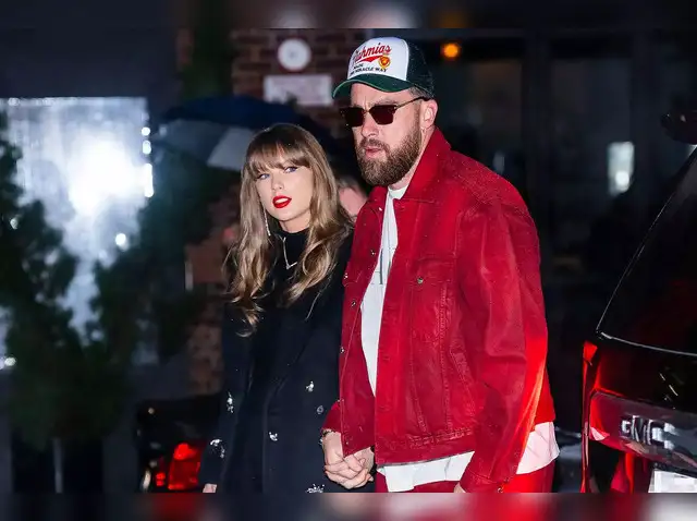 Taylor Swift wedding plans 2025: Taylor Swift and Travis Kelce 'to marry'  this year after football season, 'have a baby': NFL star - The Economic  Times