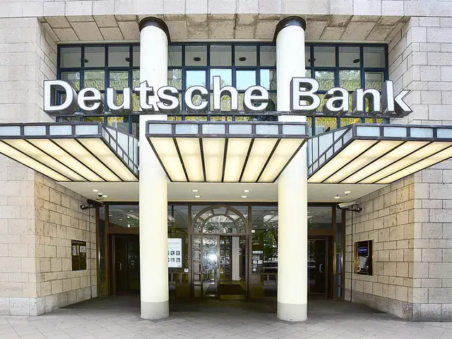 Deutsche Bank Deutsche Bank Boosts Loans To Cash Strapped Tycoons