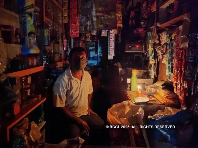 Mumbai Power Outage Rare Power Outage Throws Mumbai Out Of Gear For Hours The Economic Times
