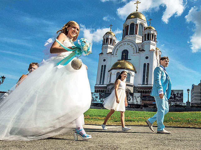 Traveleurope Blog, Travel tips, advices and useful infoWhat a Traditional  Russian Wedding Looks like - Traveleurope Blog