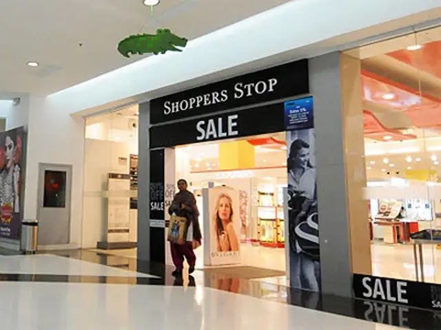 shoppers stop fossil