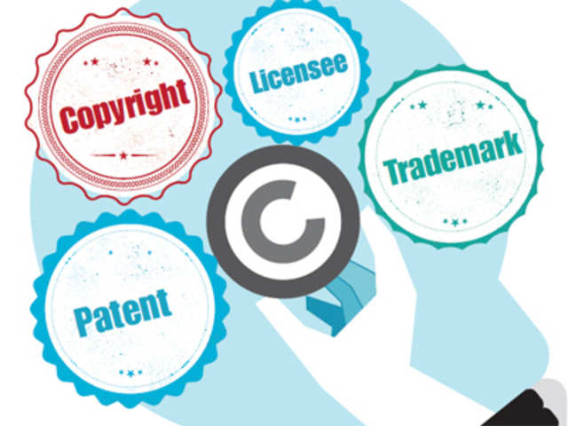 copyright Custom T-Shirts Legal Guide : Copyrights and Trademark