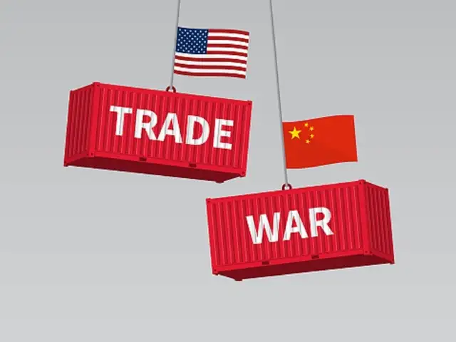 Us China Trade War Us Labels China A Currency Manipulator Escalating Trade War