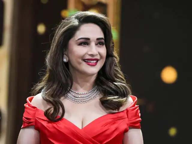 strapless open back dress 6004 Madhuri Dixit's orange-pink A line dress outfit set