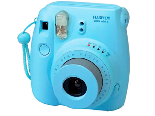 Fujifilm Instax Mini 8: Cute, fun design and super-simple to