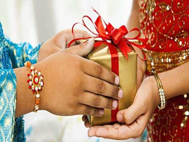 Top more than 187 rakhi gift for sister best