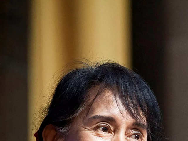 Suu Kyi given 5-year jail term by junta court