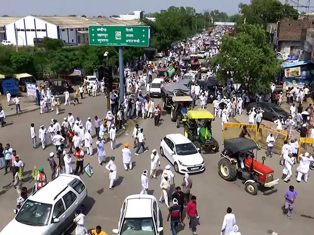 Bank Accident Auction Cars For Sale in Karachi, Last Date 10-June-2021